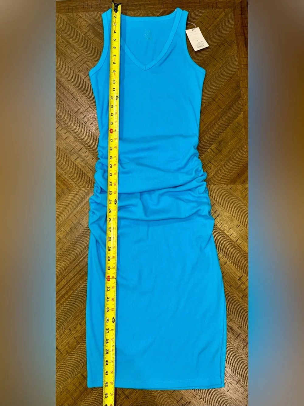 🩵 Bright Turquoise Blue V-Neck Midi Ruched Dress w/ Low Side Slit - size Small - Picture 12 of 15